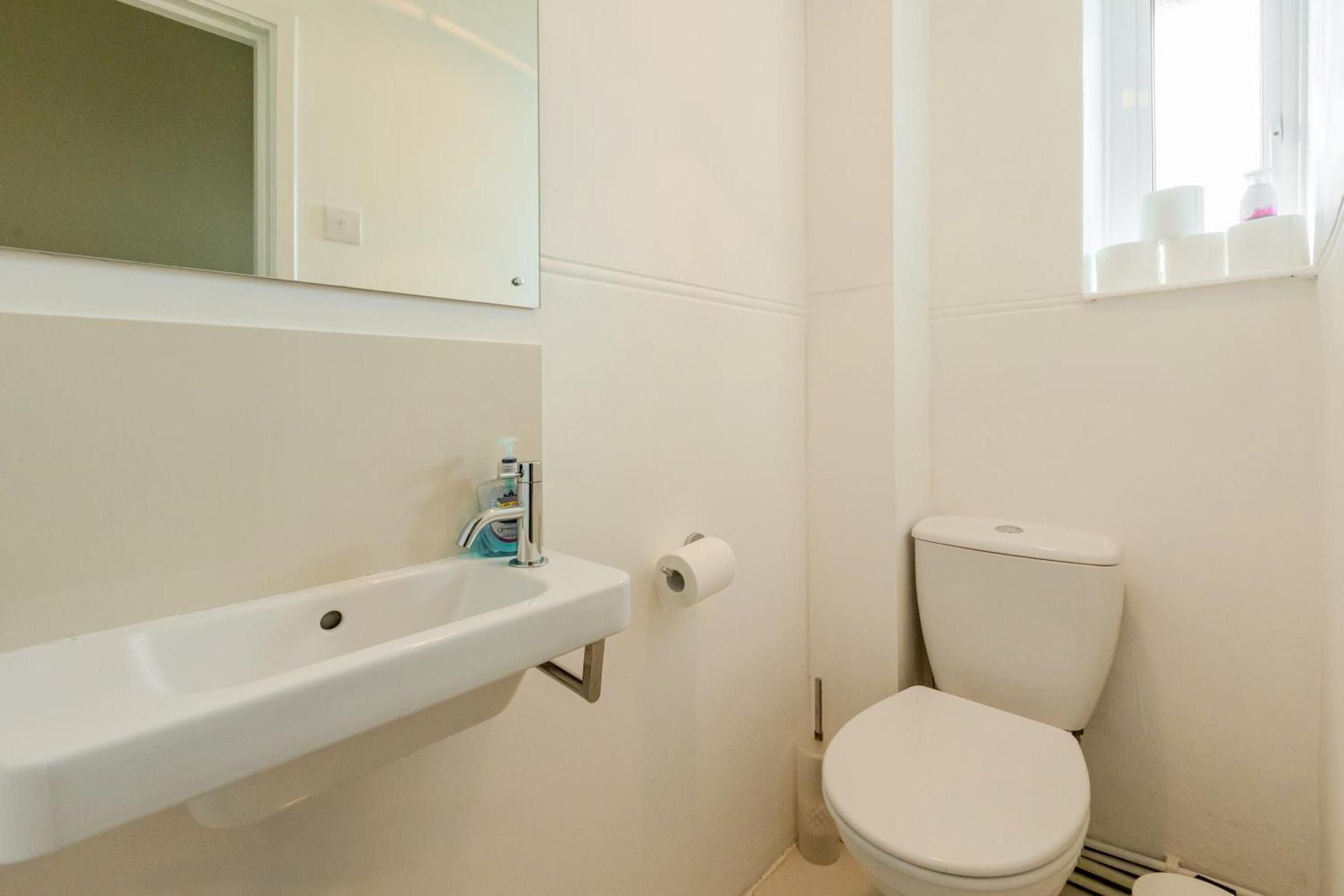Bright Modern 1 Bedroom Flat, 5 Min To Vauxhall St ロンドン エクステリア 写真